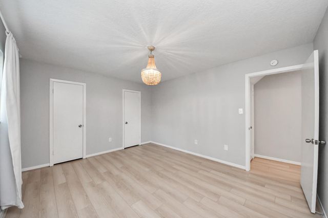 308 Wildwood Lane, Conroe, TX 77301