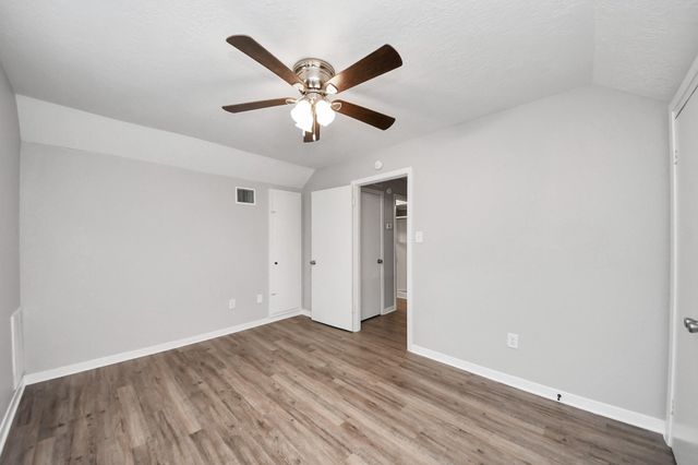 308 Wildwood Lane, Conroe, TX 77301