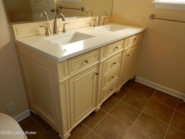 113 Lanai Dr A, Shepherdsville, KY 40165