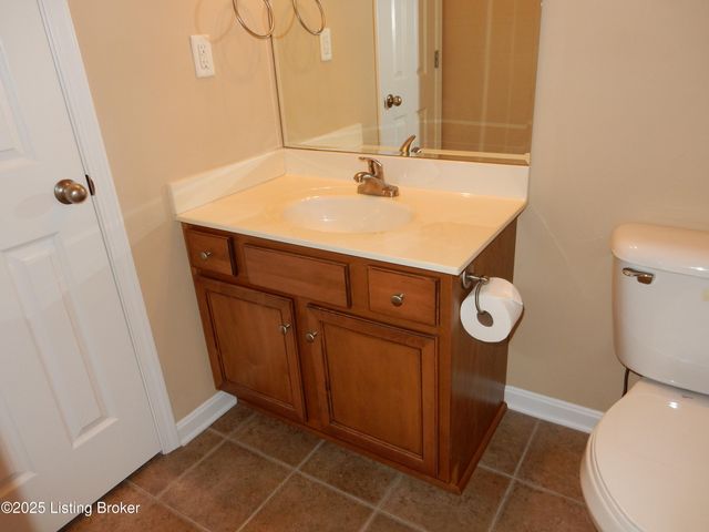 113 Lanai Dr A, Shepherdsville, KY 40165