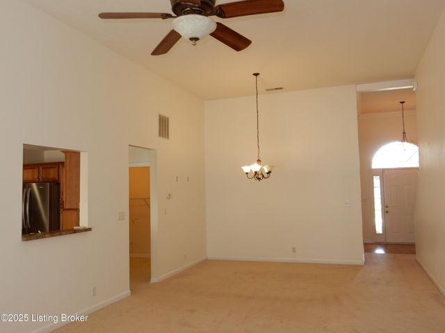 113 Lanai Dr A, Shepherdsville, KY 40165