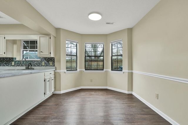 1297 Leaside Lane, Hixson, TN 37343