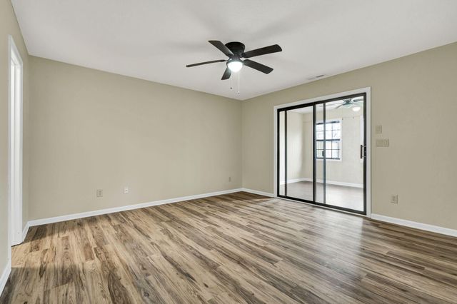 1297 Leaside Lane, Hixson, TN 37343