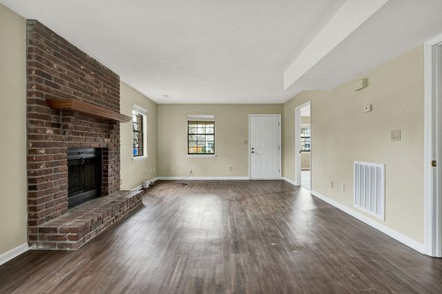 1297 Leaside Lane, Hixson, TN 37343