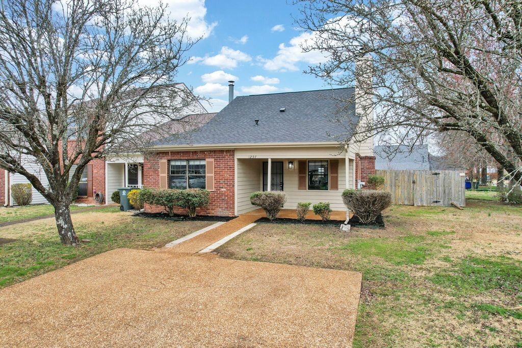 1297 Leaside Lane, Hixson, TN 37343