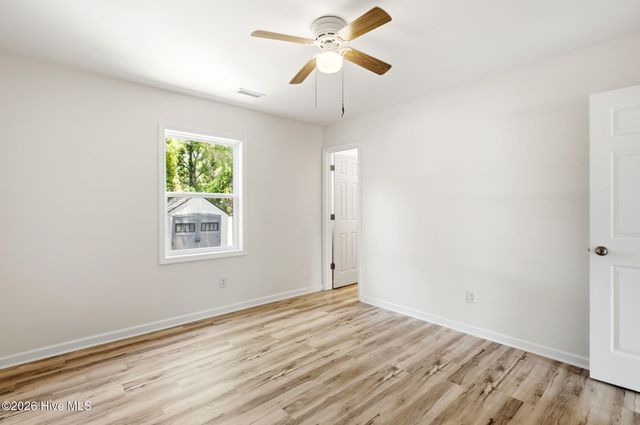 111 NE 20th Street, Oak Island, NC 28465