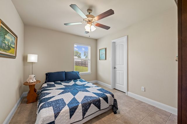 1204 Cutler Street, Tioga, TX 76271