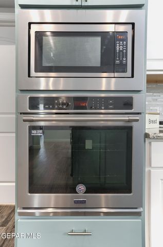 748 Jalynn Grace Drive, Canutillo, TX 79835