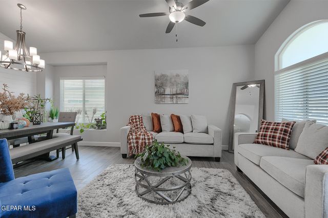 748 Jalynn Grace Drive, Canutillo, TX 79835