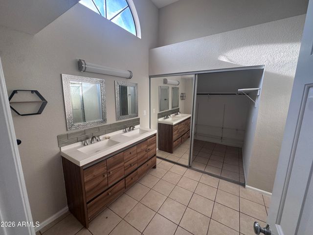 11127 E Clinton Street, Scottsdale, AZ 85259