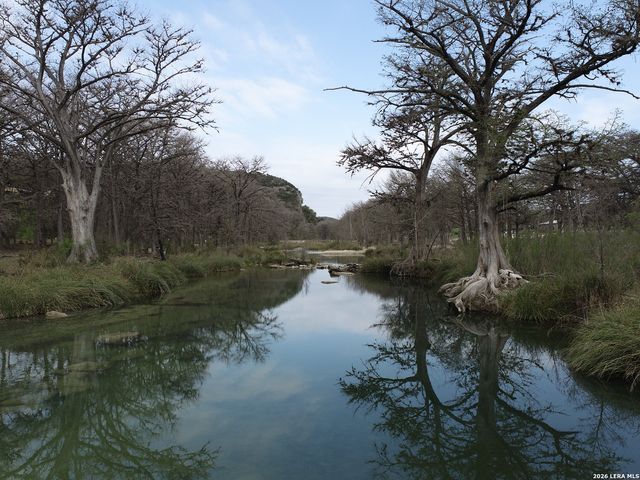 118 Skipping Stone, Concan, TX 78838