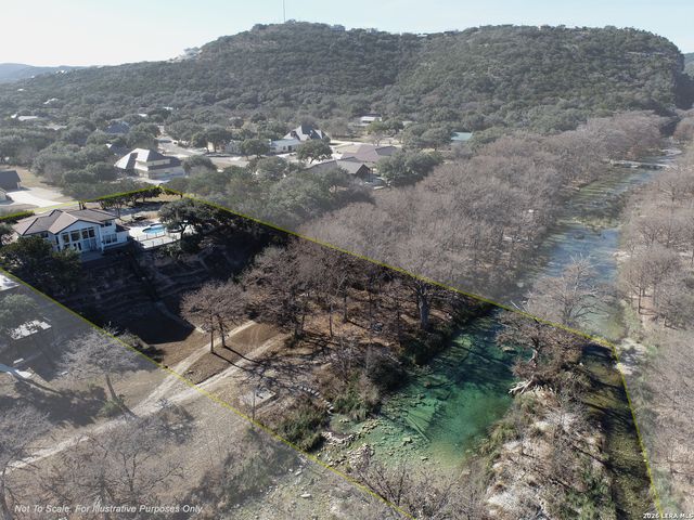 118 Skipping Stone, Concan, TX 78838