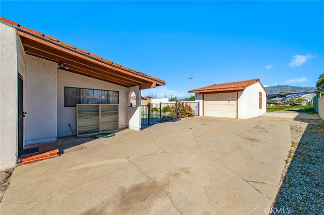 1885 W 9th, Upland, CA 91786
