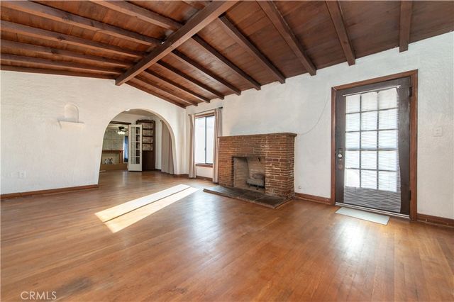 1885 W 9th, Upland, CA 91786