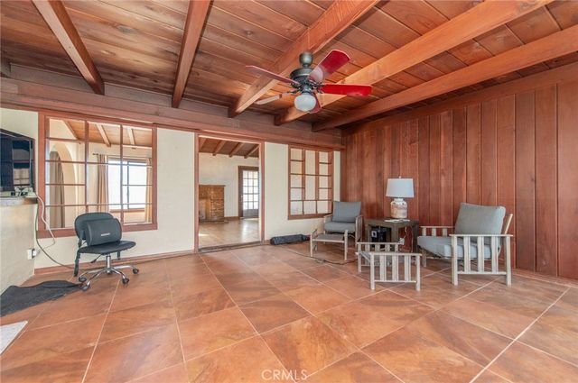 1885 W 9th, Upland, CA 91786