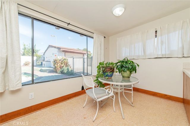 1885 W 9th, Upland, CA 91786