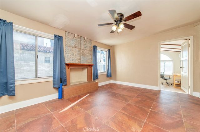 1885 W 9th, Upland, CA 91786