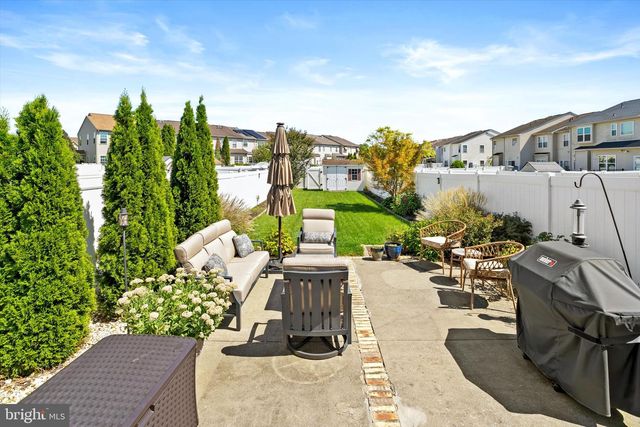 126 SEQUOIA DR, Berlin, NJ 08009