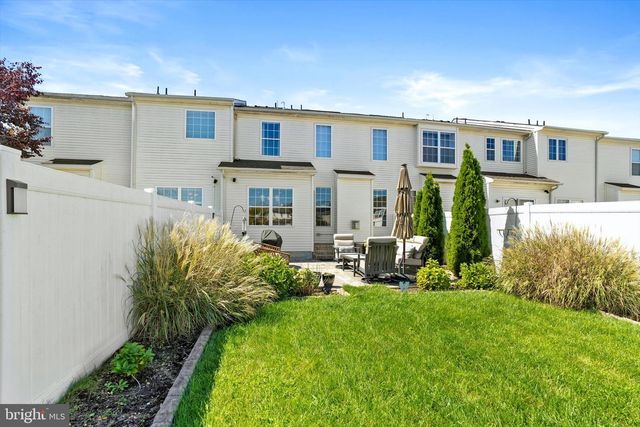 126 SEQUOIA DR, Berlin, NJ 08009