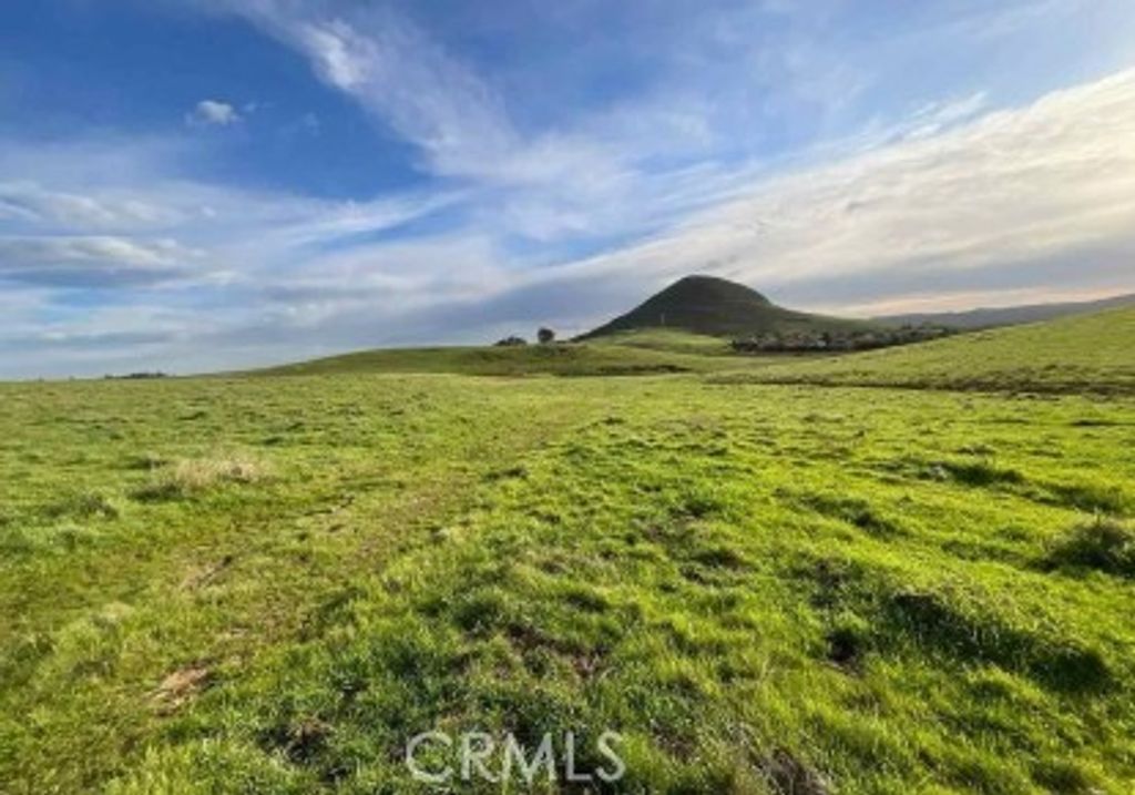 Image 5 of property listing at 3970 Orcutt Road, San Luis Obispo, CA 93401
