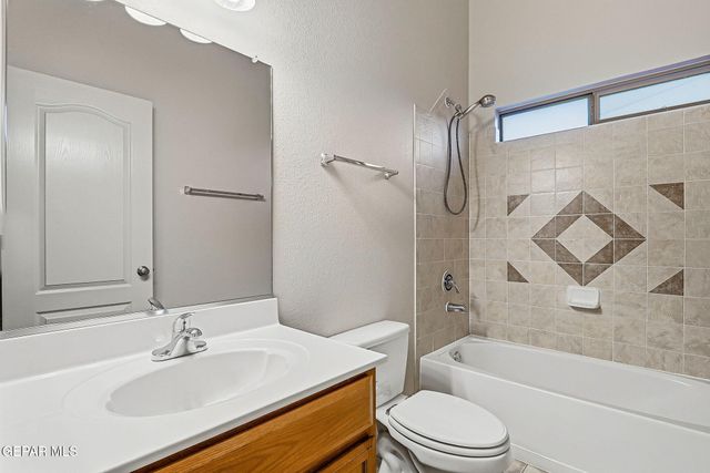 7149 Century Plant Drive, El Paso, TX 79912