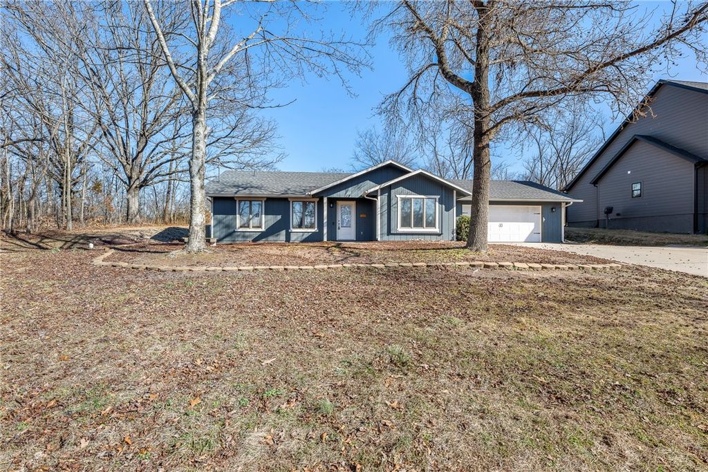 19 Coalburn Circle, Bella Vista, AR 72715