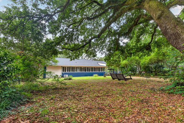5119 Braddock Avenue, North Charleston, SC 29405