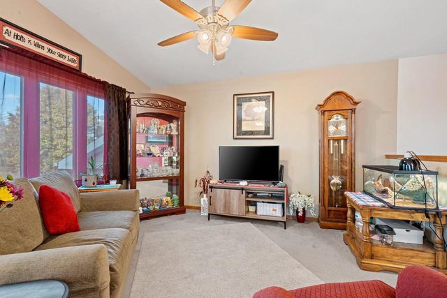 3481 EICHSTADT ROAD, Oshkosh, WI 54901