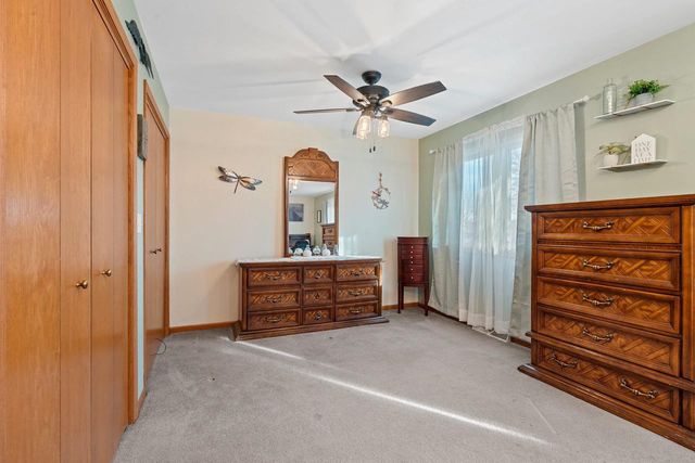 3481 EICHSTADT ROAD, Oshkosh, WI 54901