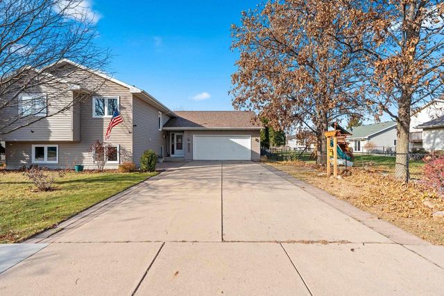 3481 EICHSTADT ROAD, Oshkosh, WI 54901