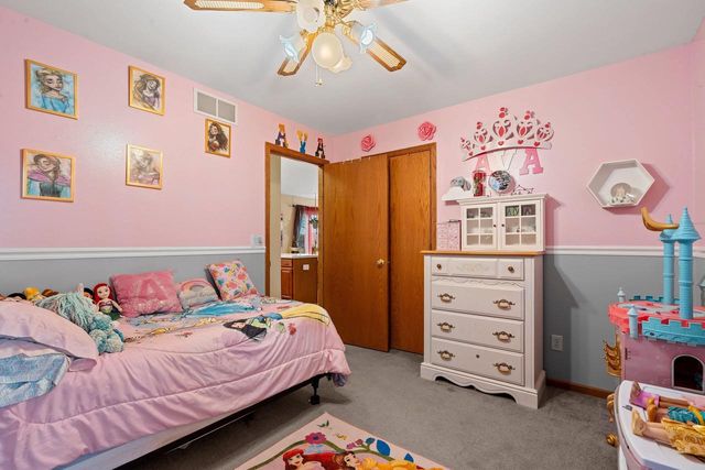 3481 EICHSTADT ROAD, Oshkosh, WI 54901