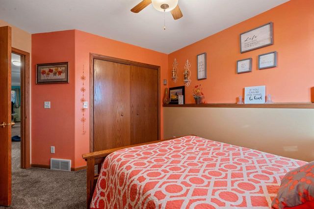 3481 EICHSTADT ROAD, Oshkosh, WI 54901