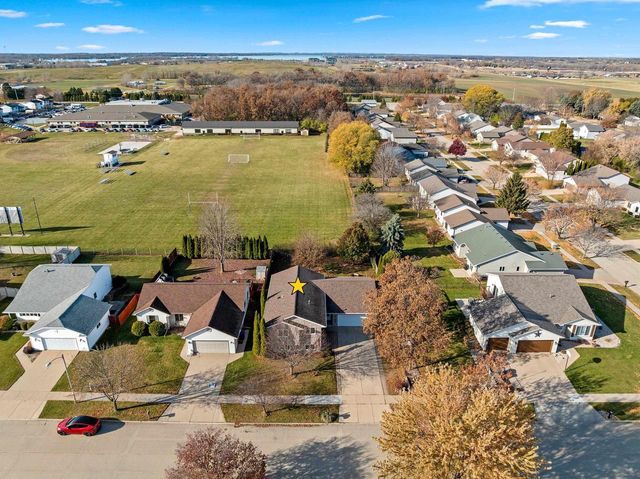 3481 EICHSTADT ROAD, Oshkosh, WI 54901