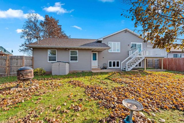 3481 EICHSTADT ROAD, Oshkosh, WI 54901
