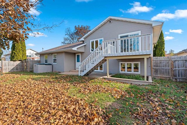 3481 EICHSTADT ROAD, Oshkosh, WI 54901