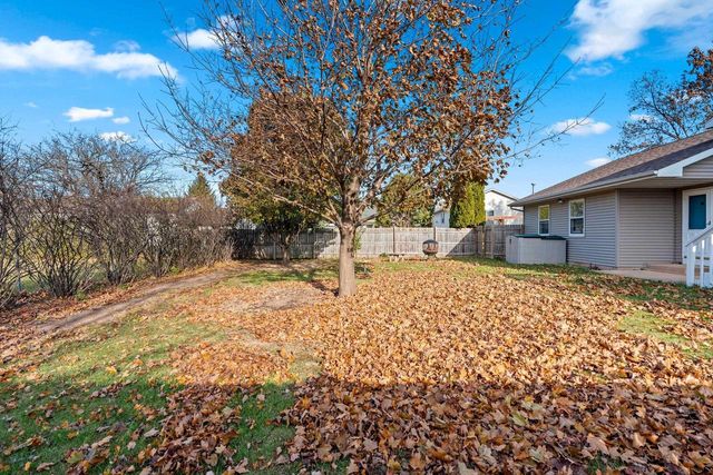 3481 EICHSTADT ROAD, Oshkosh, WI 54901