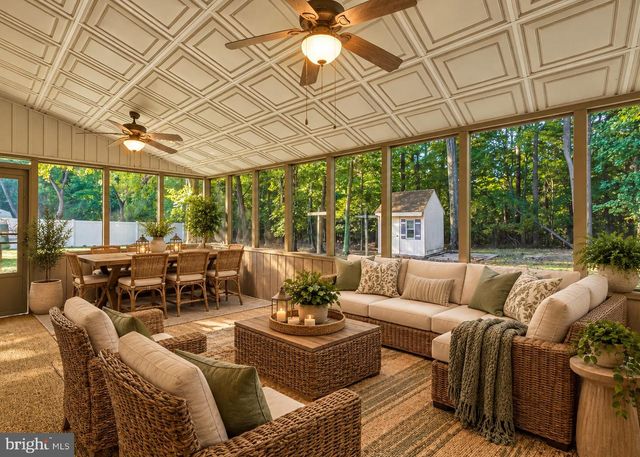 60 SARATOGA RD, Stratford, NJ 08084