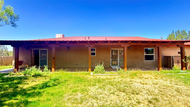 22 Camino Loma, Santa Fe, NM 87507