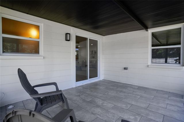 8496 118TH STREET, Seminole, FL 33772