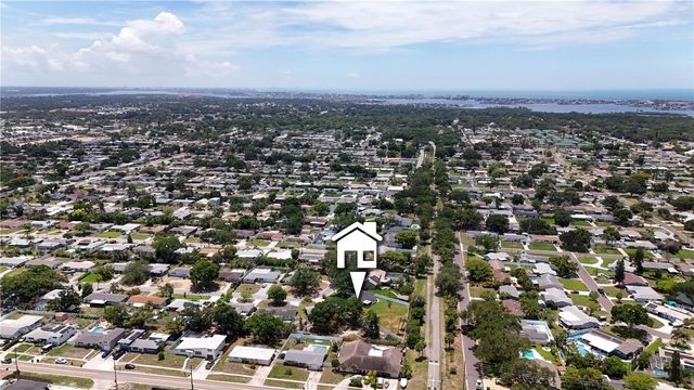 8496 118TH STREET, Seminole, FL 33772