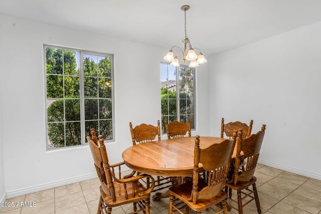 10425 E CORBIN Avenue, Mesa, AZ 85212