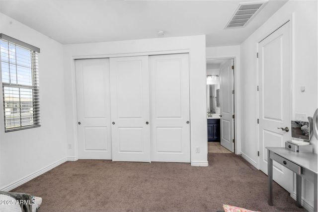 10425 E CORBIN Avenue, Mesa, AZ 85212