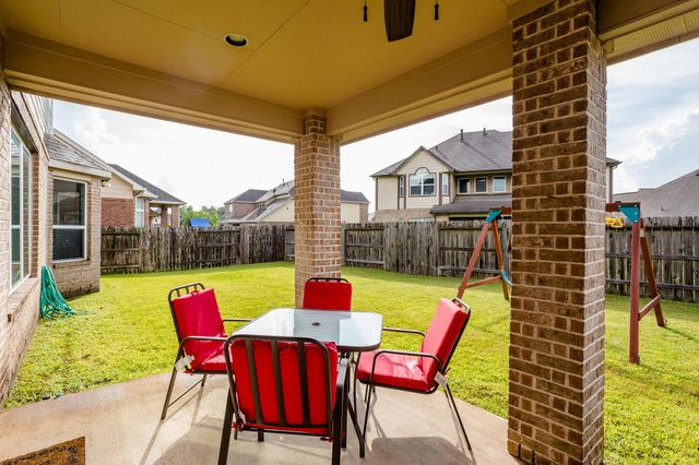 4622 Regal Shadow Lane, Sugar Land, TX 77479
