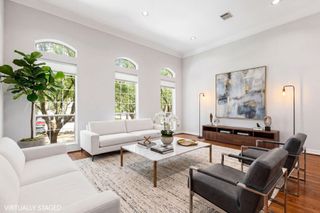 416 Mcgowen Street, Houston, TX 77006