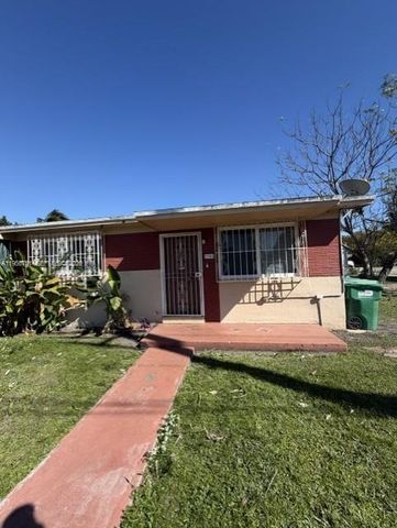 2955 NW 31st Ave 2955, Miami, FL 33142