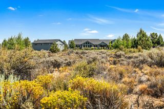 60870 Billadeau Road, Bend, OR 97702