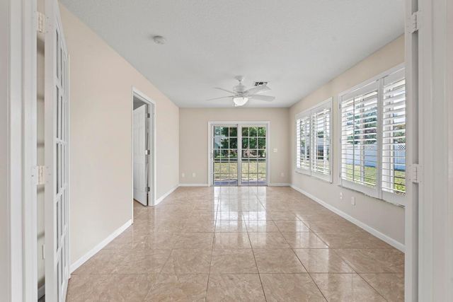 2441 SE Avalon Road, Port St. Lucie, Port St Lucie, FL 34952