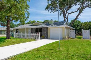 2441 SE Avalon Road, Port St. Lucie, Port St Lucie, FL 34952