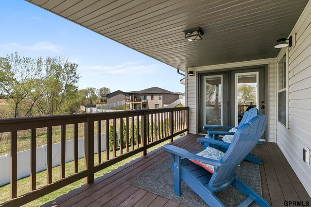 1617 NW 54th Court, Lincoln, NE 68528