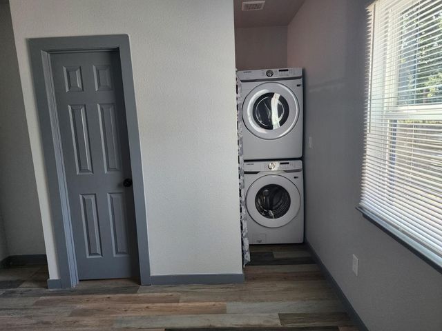 513 Cascade Drive, Garland, TX 75041